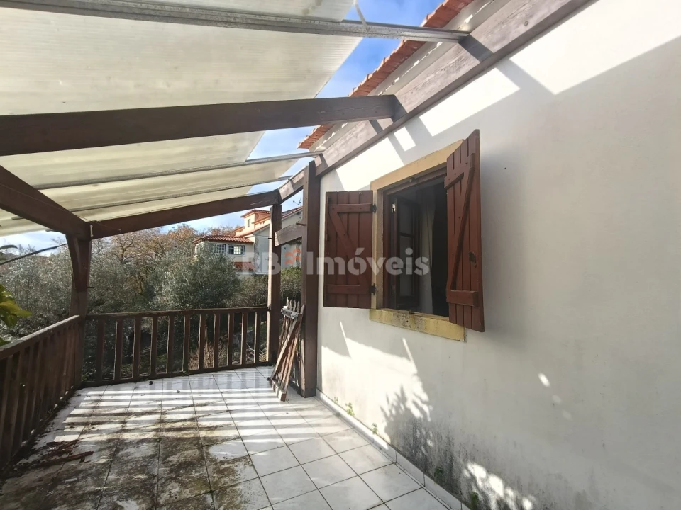 Moradia T2 para Venda em Além da Ribeira e Pedreira Foto 1