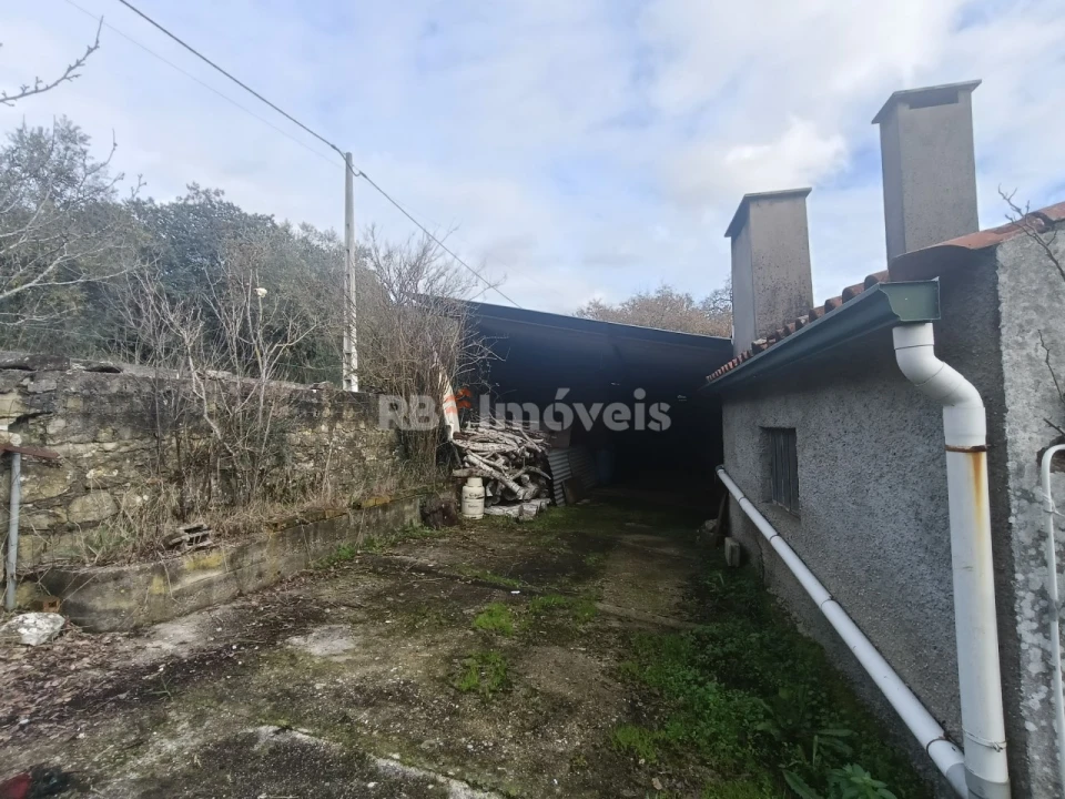 Moradia T2 para Venda em Além da Ribeira e Pedreira Foto 29