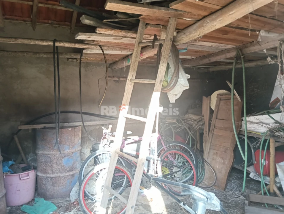 Moradia T2 para Venda em Além da Ribeira e Pedreira Foto 39