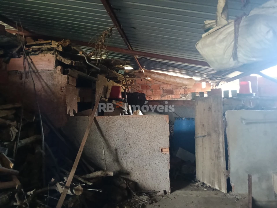 Moradia T2 para Venda em Além da Ribeira e Pedreira Foto 42