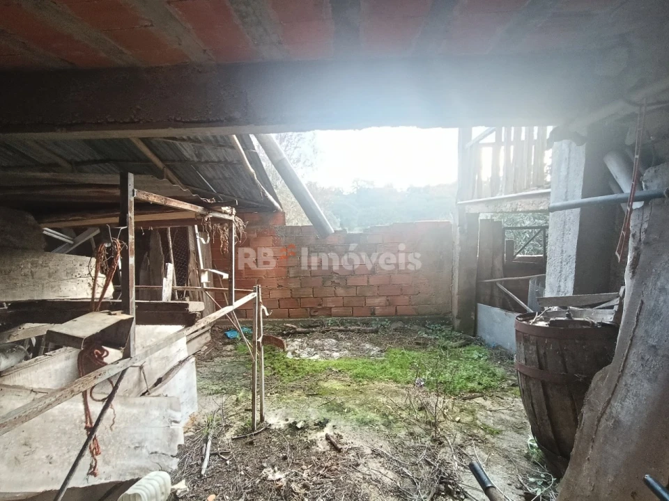 Moradia T2 para Venda em Além da Ribeira e Pedreira Foto 52