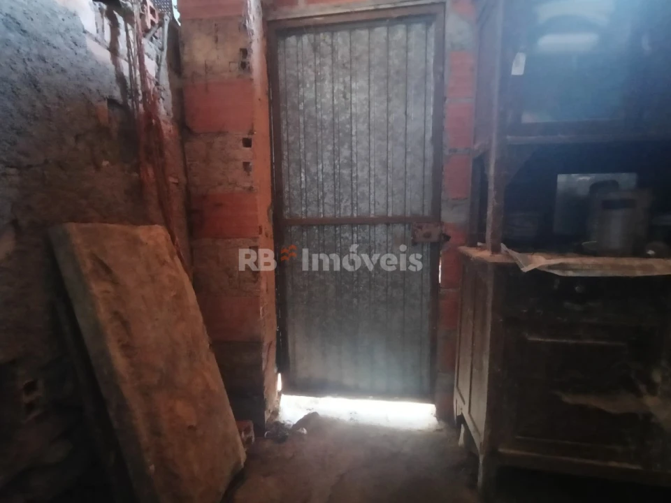 Moradia T2 para Venda em Além da Ribeira e Pedreira Foto 53