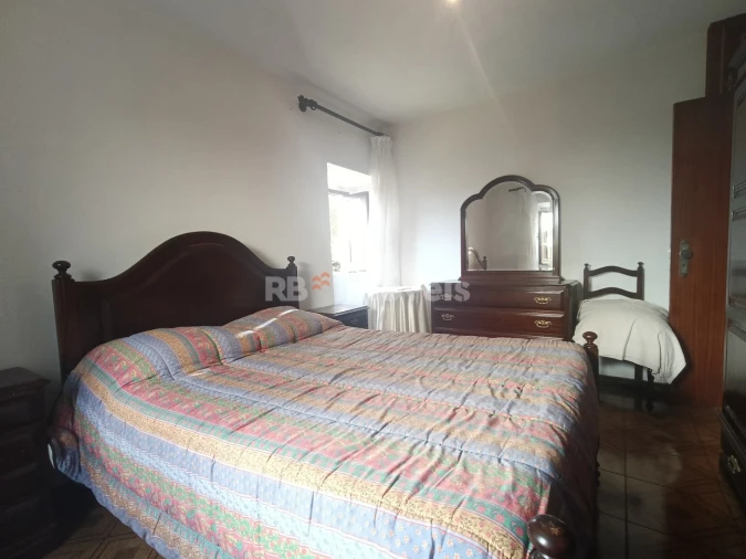 Moradia T2 para Venda em Além da Ribeira e Pedreira Foto 11