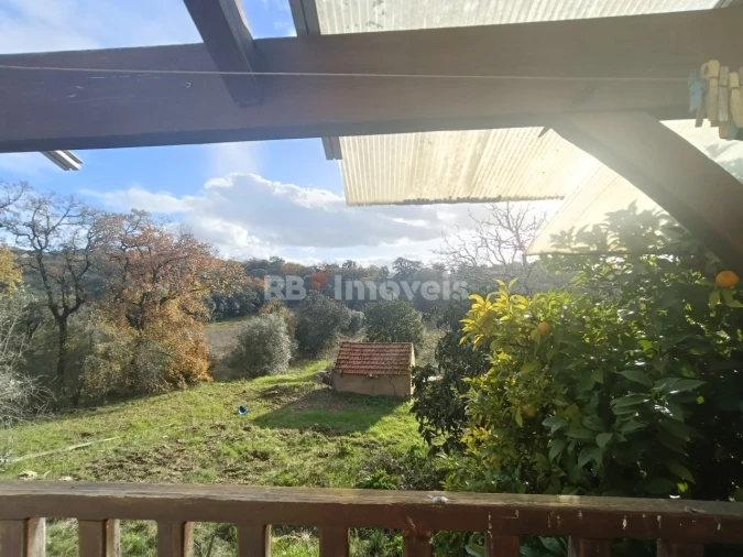 Moradia T2 para Venda em Além da Ribeira e Pedreira Foto 21