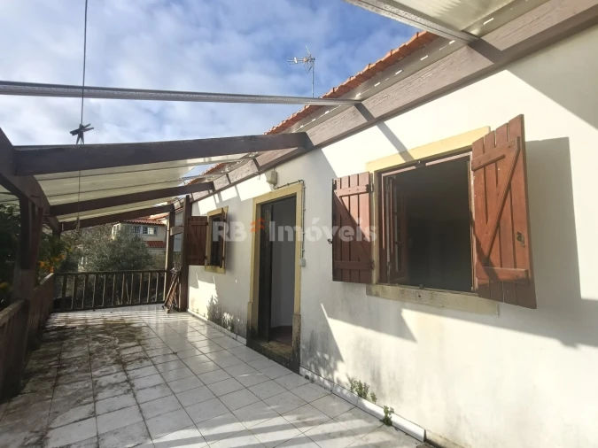 Moradia T2 para Venda em Além da Ribeira e Pedreira Foto 10