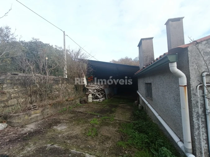 Moradia T2 para Venda em Além da Ribeira e Pedreira Foto 28