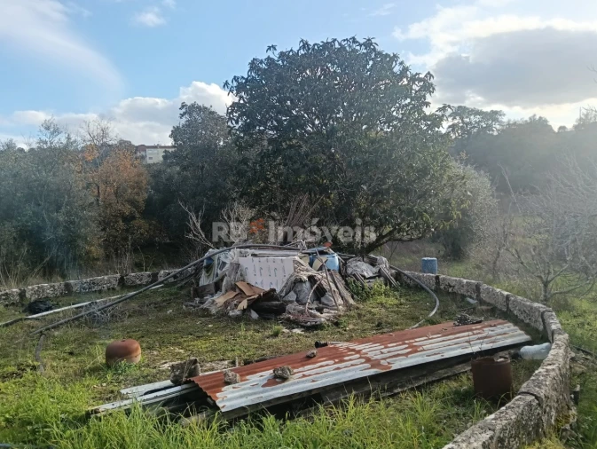 Moradia T2 para Venda em Além da Ribeira e Pedreira Foto 36