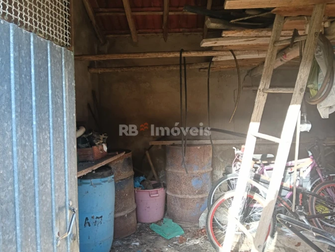 Moradia T2 para Venda em Além da Ribeira e Pedreira Foto 40