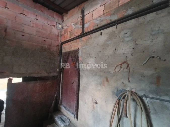 Moradia T2 para Venda em Além da Ribeira e Pedreira Foto 45