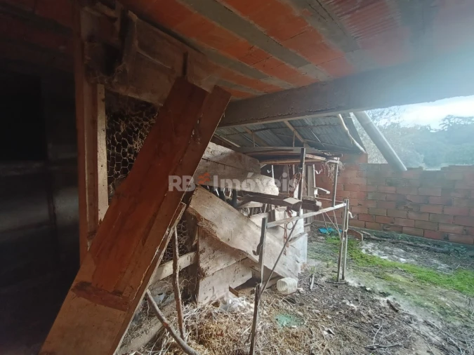 Moradia T2 para Venda em Além da Ribeira e Pedreira Foto 50