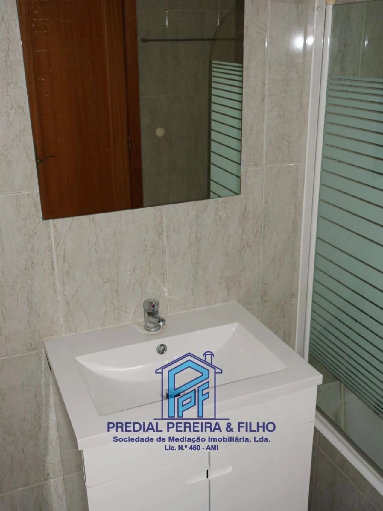 Apartamento T2 para Arrendamento em Rio Tinto Foto 13