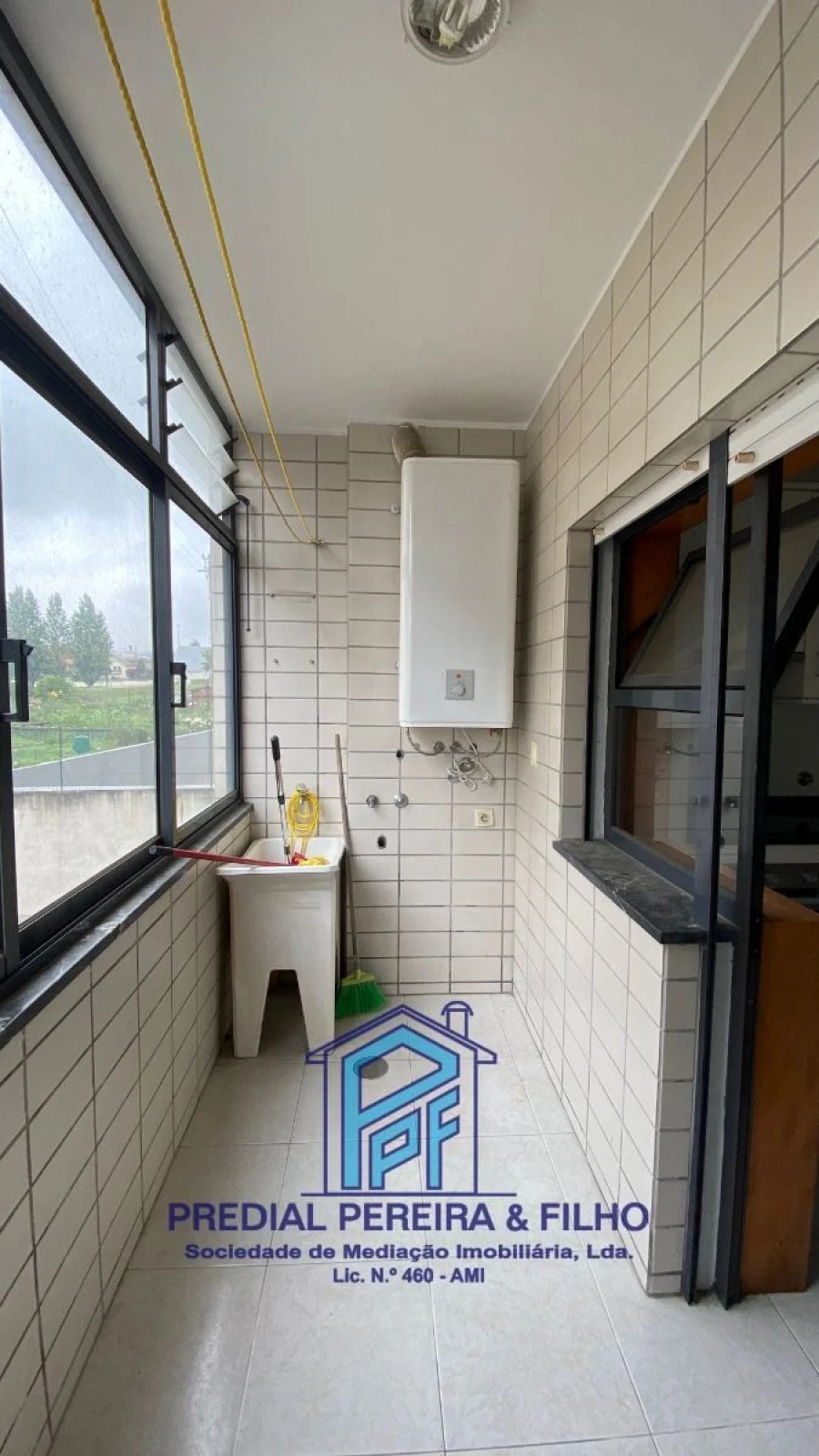 Apartamento T2 para Arrendamento em Rio Tinto Foto 10