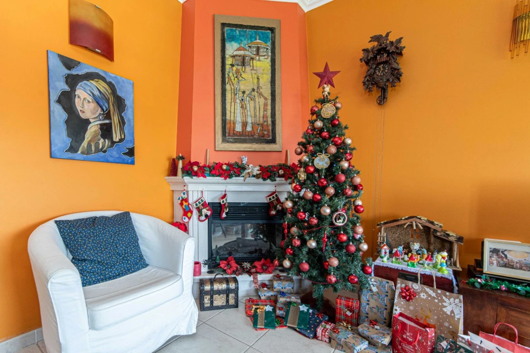 Apartamento T4 para Venda em Atalaia e Alto Estanqueiro-Jardia Foto 23