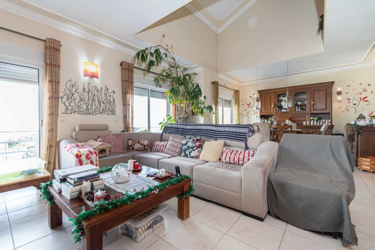 Apartamento T4 para Venda em Atalaia e Alto Estanqueiro-Jardia Foto 24