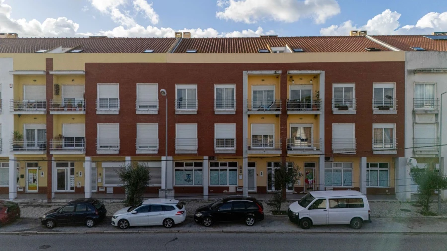 Apartamento T4 para Venda em Atalaia e Alto Estanqueiro-Jardia Foto 26