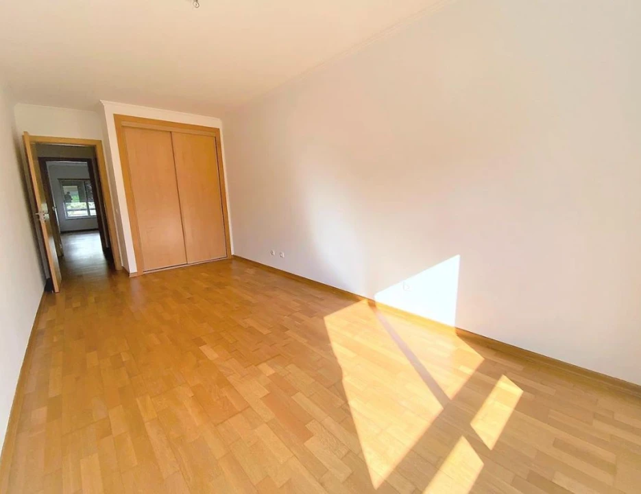 Apartamento T2 para Venda em Loule (São Clemente) Foto 8