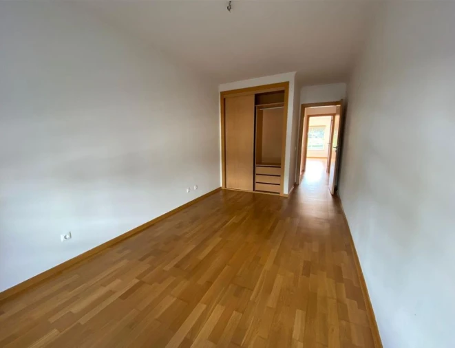 Apartamento T2 para Venda em Loule (São Clemente) Foto 9