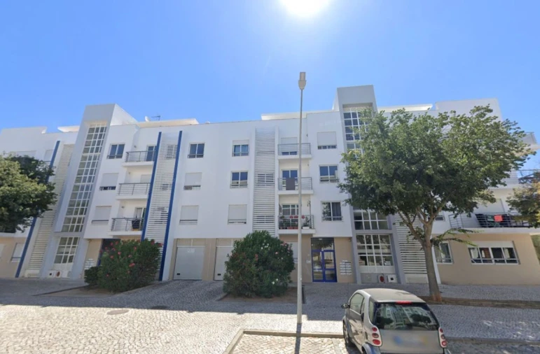 Apartamento T2 para Venda em Loule (São Clemente) Foto 1