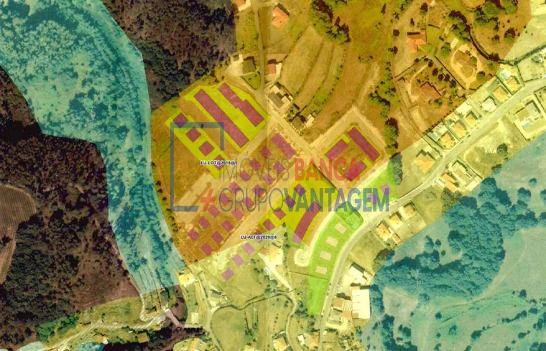 Terreno para Venda em Fonte Arcada e Oliveira Foto 11