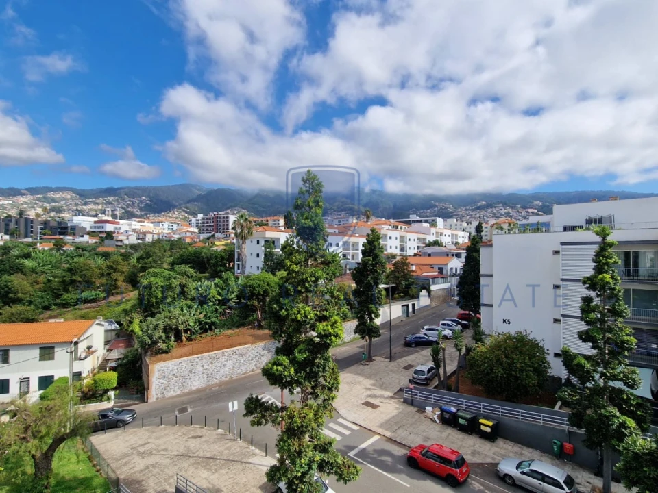 Apartamento T2 para Venda em Funchal (São Pedro) Foto 31
