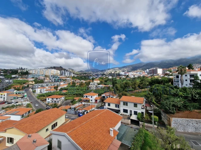 Apartamento T2 para Venda em Funchal (São Pedro) Foto 32