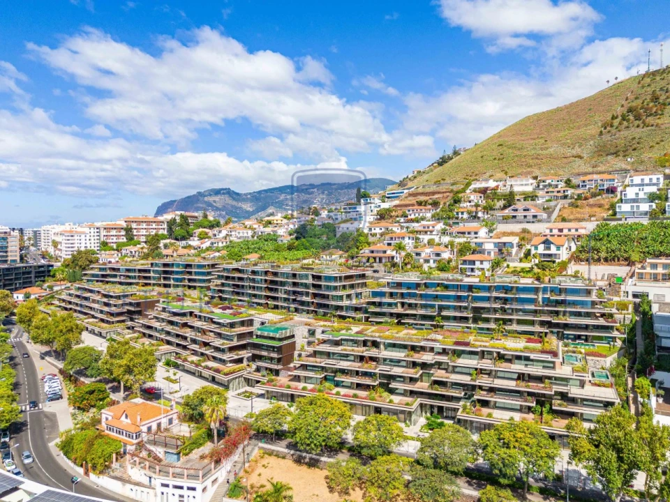 Apartamento T2 para Venda em São Martinho Foto 18