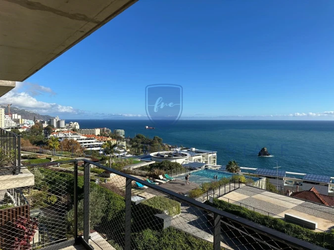 Apartamento T2 para Venda em São Martinho Foto 1