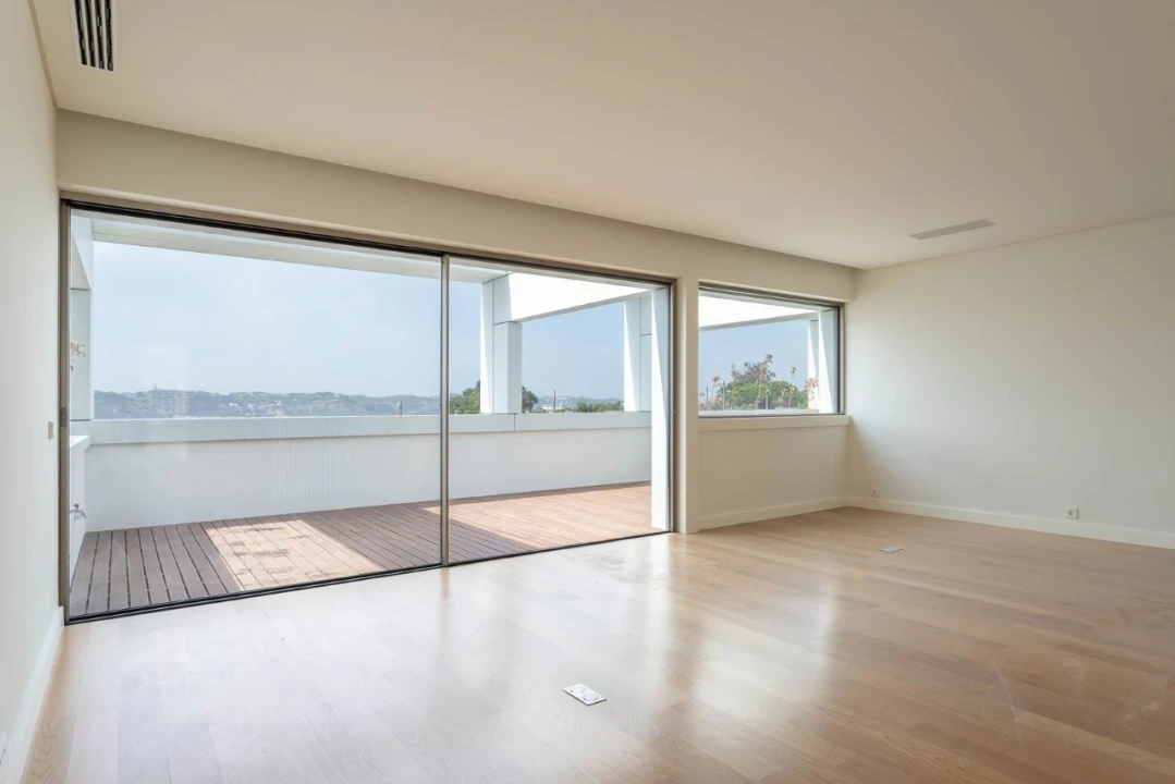 Moradia T5 para Venda em Alcantara Foto 49