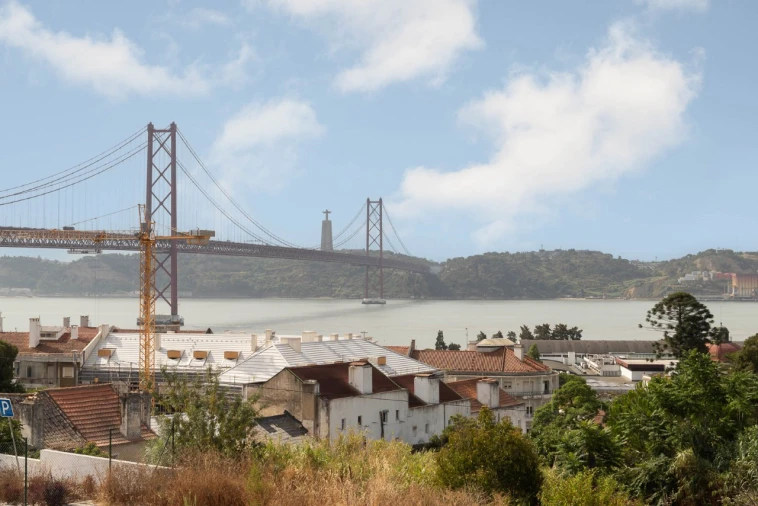 Moradia T5 para Venda em Alcantara Foto 25