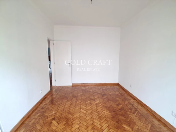 Apartamento T2 para Venda em Queluz e Belas Foto 11