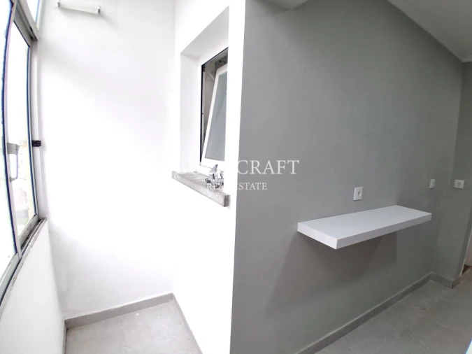 Apartamento T2 para Venda em Queluz e Belas Foto 21