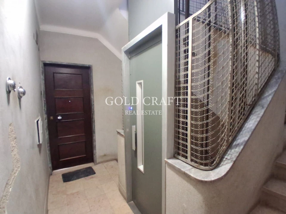 Apartamento T2 para Venda em Queluz e Belas Foto 23