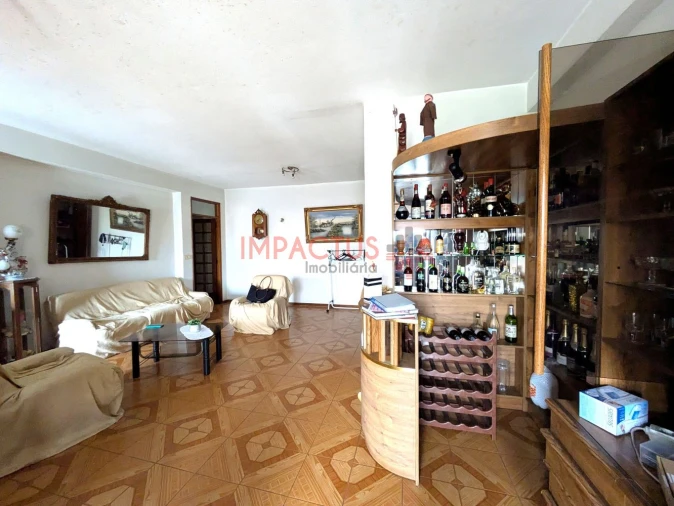 Apartamento T3 para Venda em Braga (Maximinos, Sé e Cividade) Foto 3