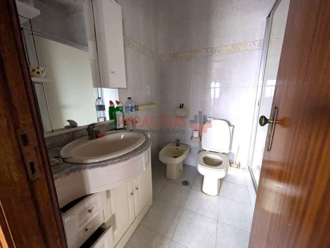 Apartamento T3 para Venda em Braga (Maximinos, Sé e Cividade) Foto 10