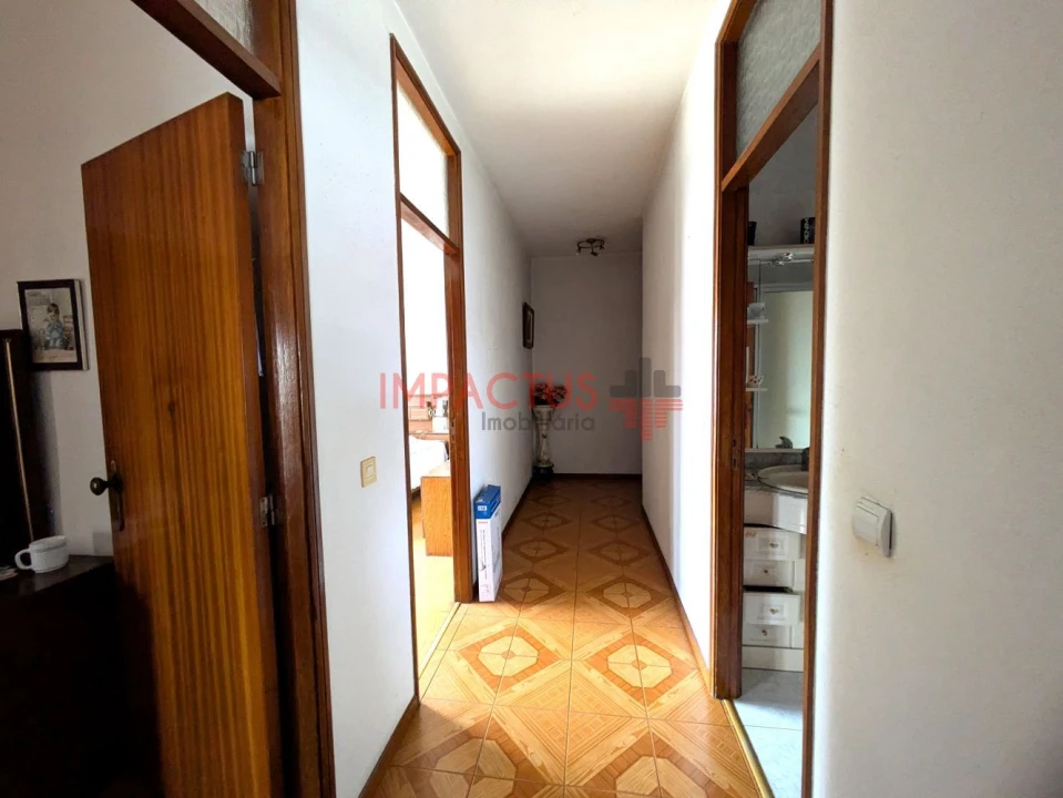 Apartamento T3 para Venda em Braga (Maximinos, Sé e Cividade) Foto 9