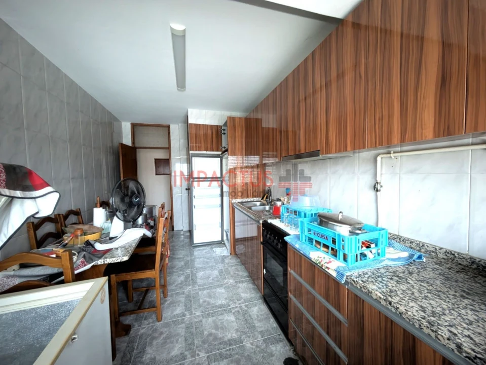Apartamento T3 para Venda em Braga (Maximinos, Sé e Cividade) Foto 6