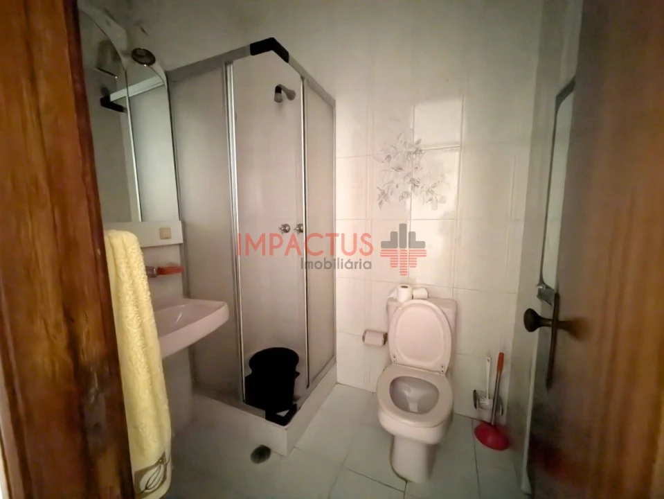 Apartamento T3 para Venda em Braga (Maximinos, Sé e Cividade) Foto 15