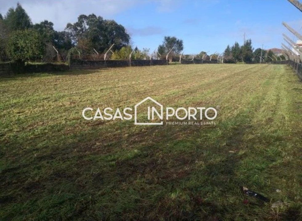 Terreno para Venda em Anta e Guetim Foto 2