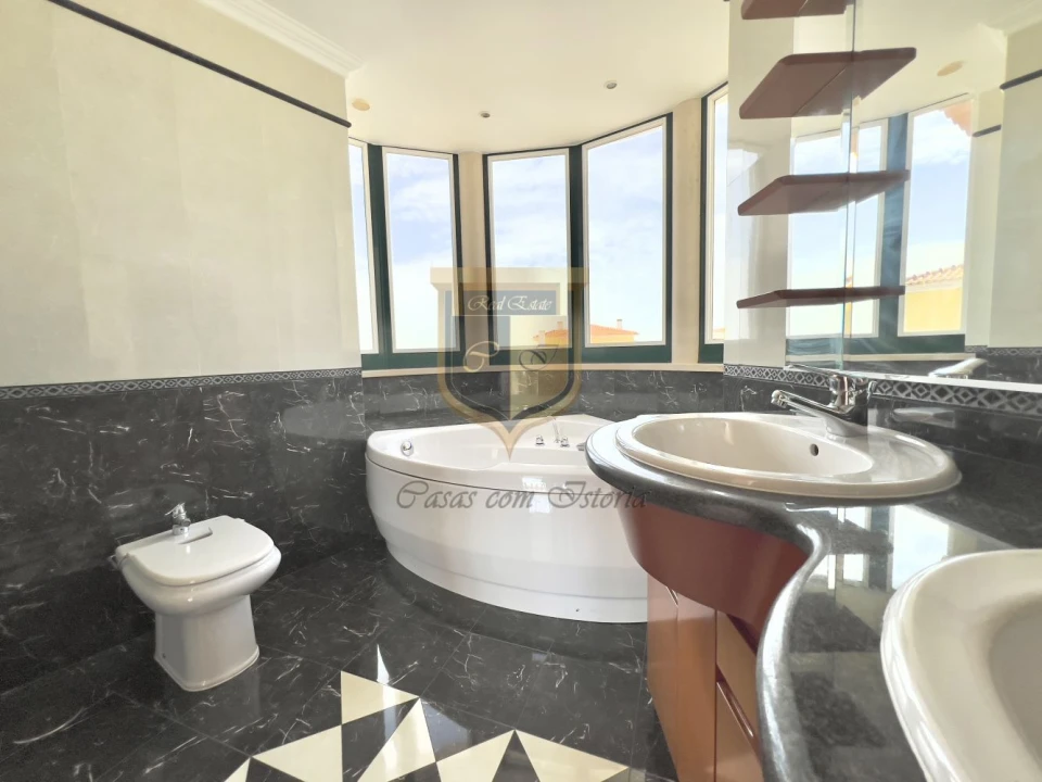 Moradia T5 para Venda em Cadaval e Pêro Moniz Foto 27