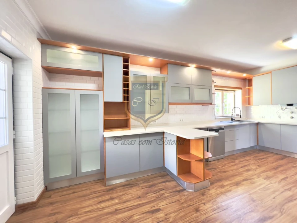 Moradia T5 para Venda em Cadaval e Pêro Moniz Foto 17