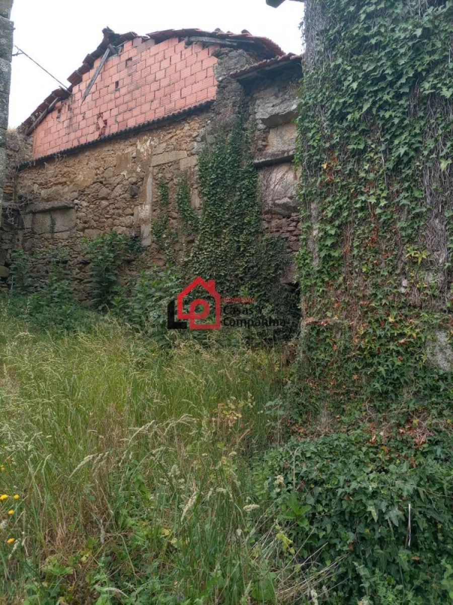 Moradia T2 para Venda em Satão Foto 2