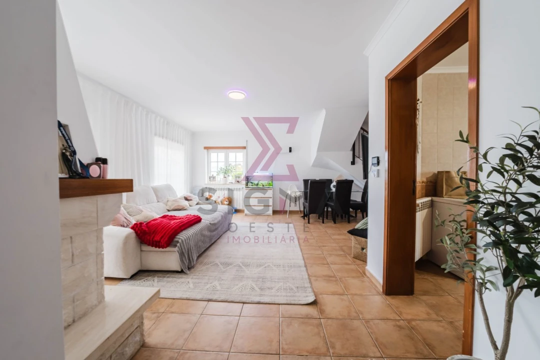 Moradia T2 para Venda em Nossa Senhora do Pópulo, Coto e São Gregório Foto 9