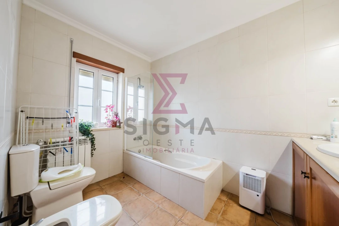 Moradia T2 para Venda em Nossa Senhora do Pópulo, Coto e São Gregório Foto 12