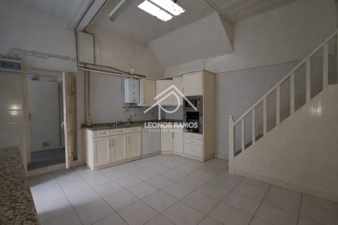 Moradia T10 para Venda em Castelo Branco Foto 2