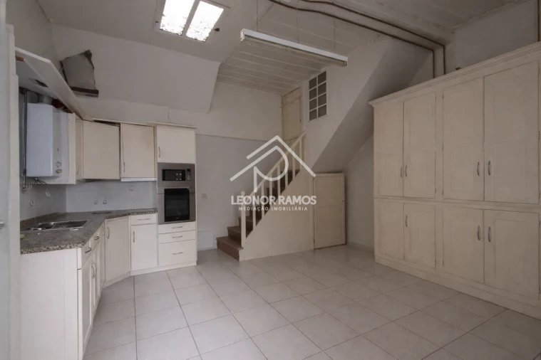 Moradia T10 para Venda em Castelo Branco Foto 14