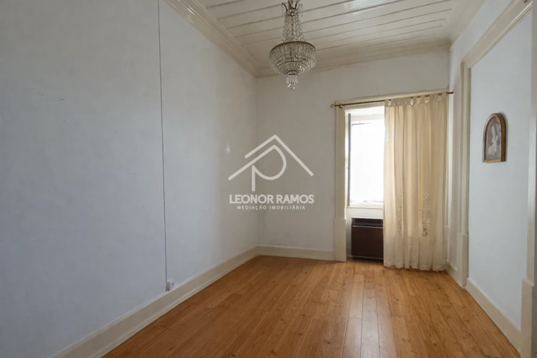 Moradia T10 para Venda em Castelo Branco Foto 17