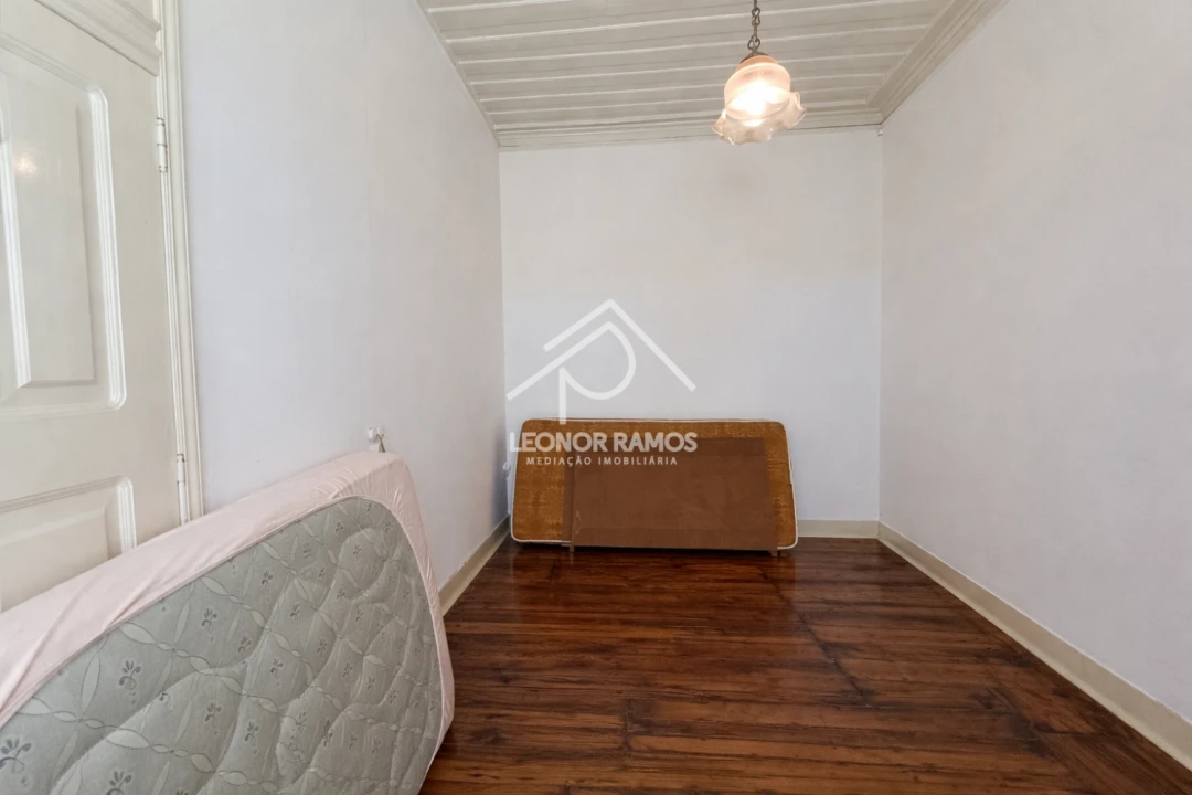 Moradia T10 para Venda em Castelo Branco Foto 24