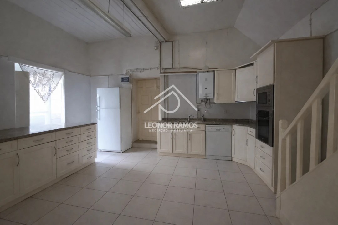 Moradia T10 para Venda em Castelo Branco Foto 3