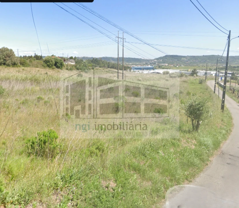 Terreno para Venda em Santo Antão e São Julião do Tojal Foto 1