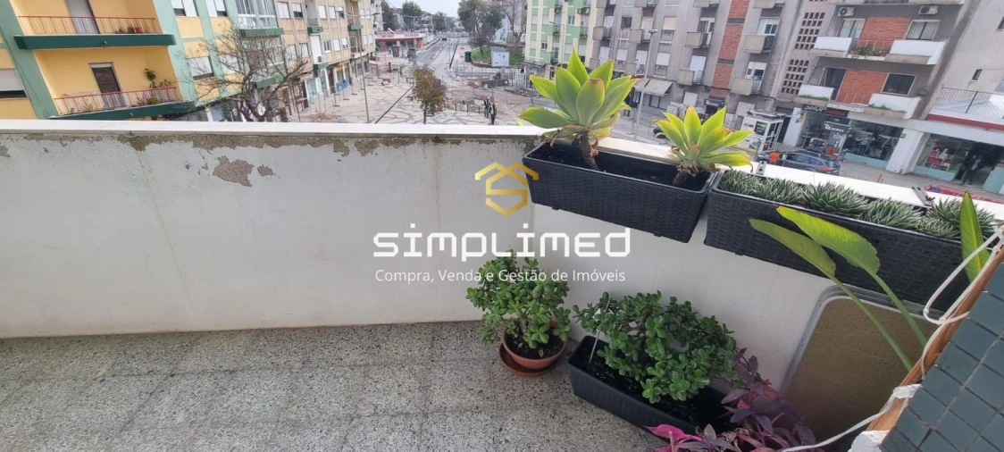 Apartamento T2 para Arrendamento em Alto do Seixalinho, Santo André e Verderena Foto 18